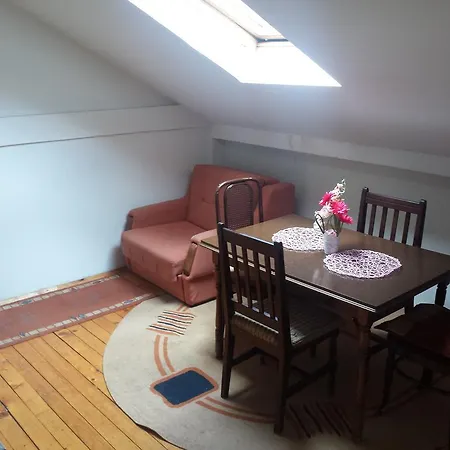 Nejra * סראייבו