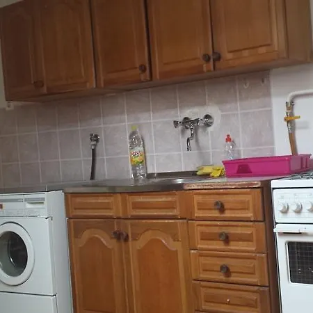 Apartment Nejra *
